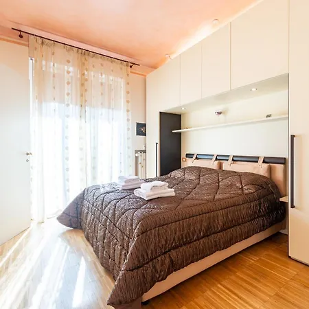 Charme Parmense: Eleganza E Storia